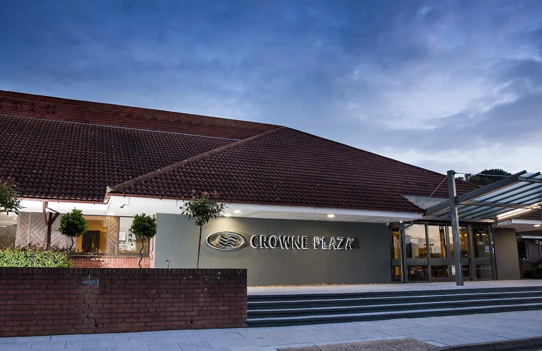 Crowne Plaza Basingstoke By Ihg-1