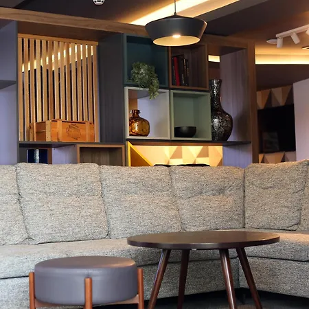 Holiday Inn Basingstoke By Ihg-3